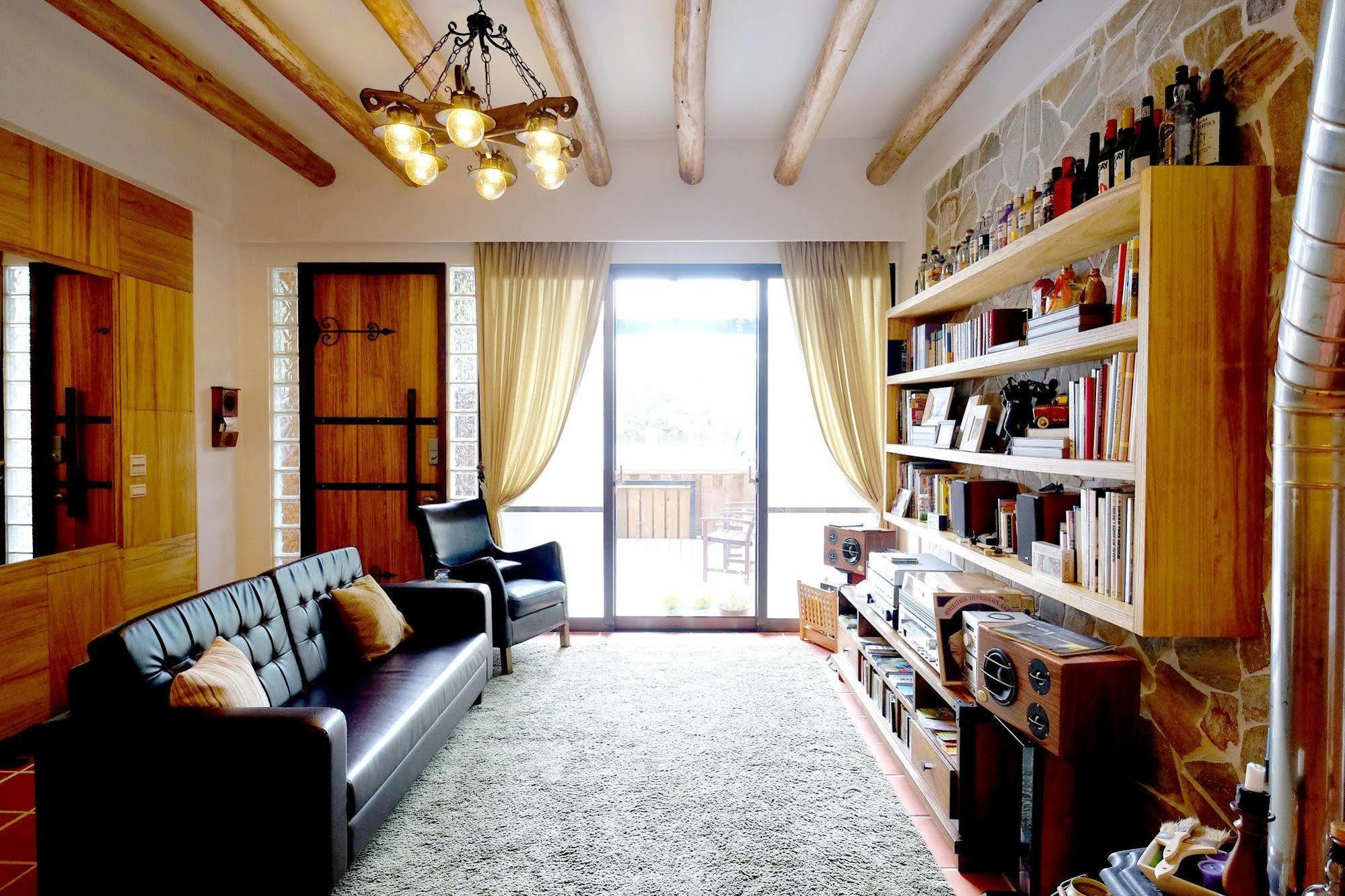 Shire Homestay Luodong Exteriör bild
