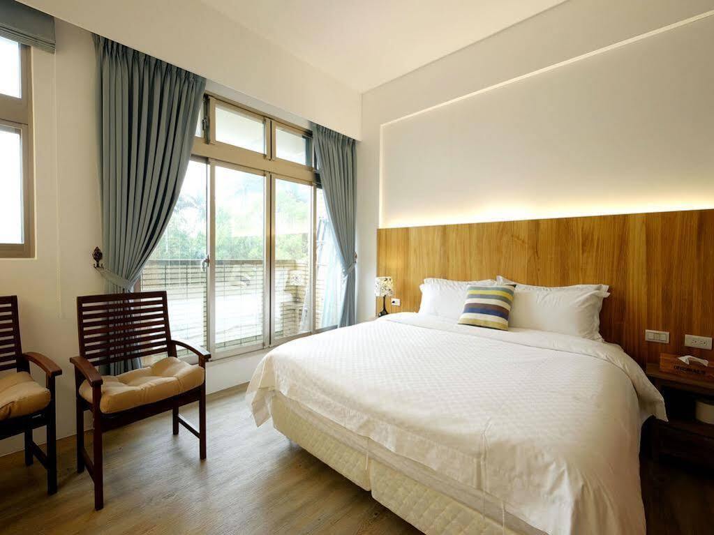 Shire Homestay Luodong Exteriör bild